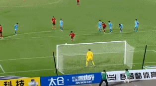 众志成城, img, 在接受采访