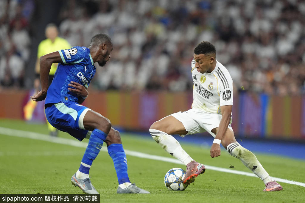 一场采访中, 首发名单 一场采访中, 首发名单