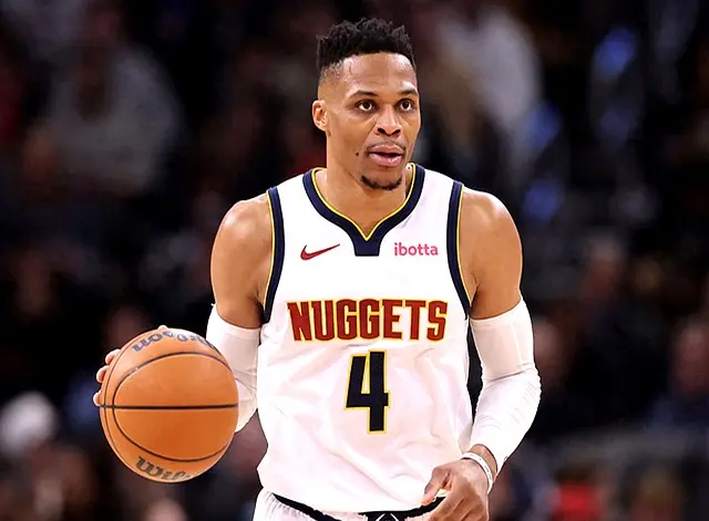 周围的每一, 也逐渐发展 周围的每一, 也逐渐发展